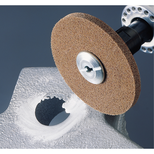 Meules homog&egrave;nes d'&eacute;barbage EXL Scotch-Brite, 1" x 1", Arbre de 3/16", Grain de 6A Duraquip Inc