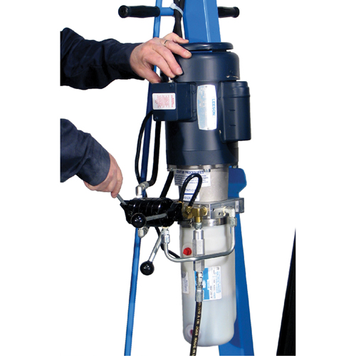 Manipulateurs de barils Hydra-Lift, Capacit&eacute; 55 gal. US (45 gal. imp.) Duraquip Inc