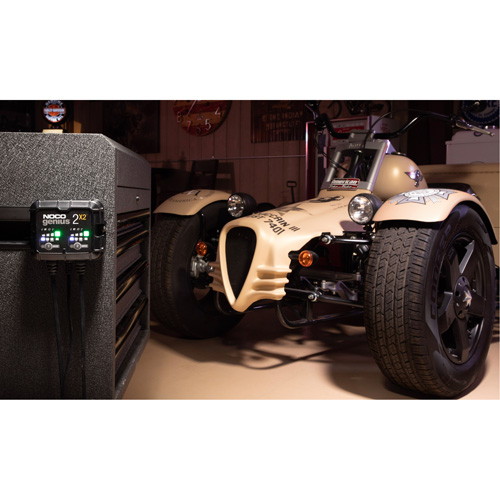 Genius&reg; 2X2 2-Bank, 4-Amp Battery Charger Duraquip Inc