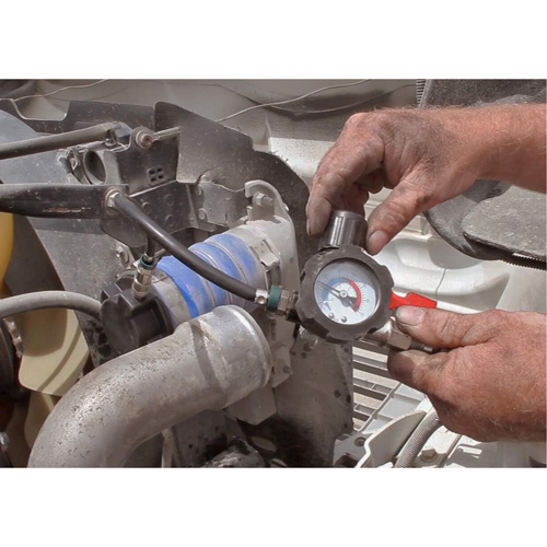 Trousse de test de syst&egrave;me d'air de turbocompresseur avec adaptateur pour fum&eacute;e Duraquip Inc