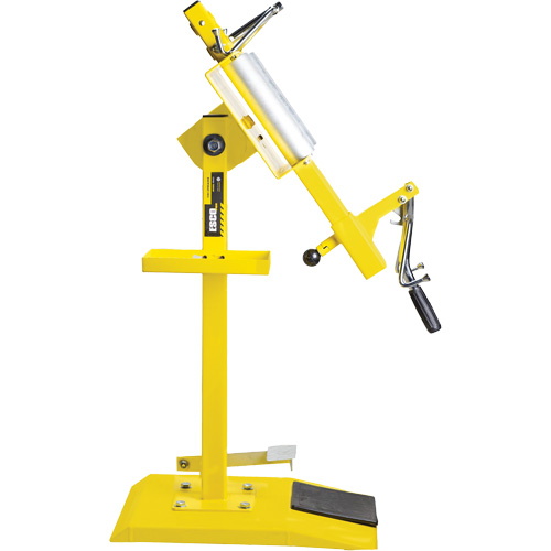 Manual Tire Spreader with Tilting Pedal Duraquip Inc
