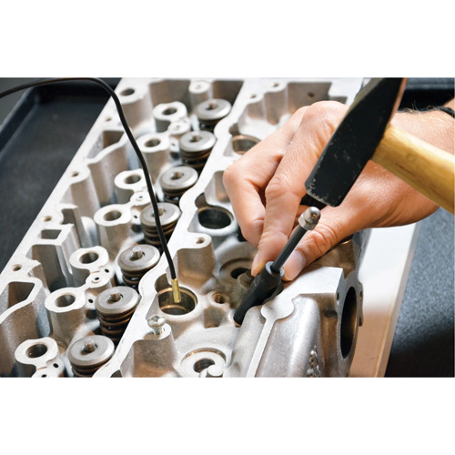 Trousse d'extracteur dembouts de bougies de pr&eacute;chauffage Duraquip Inc