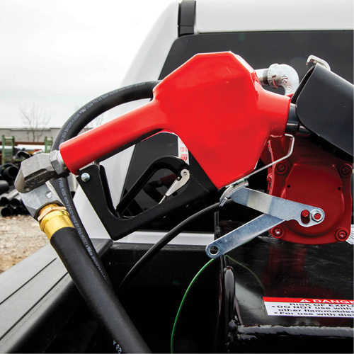 Pistolet de distribution automatique rouge pour essence Duraquip Inc