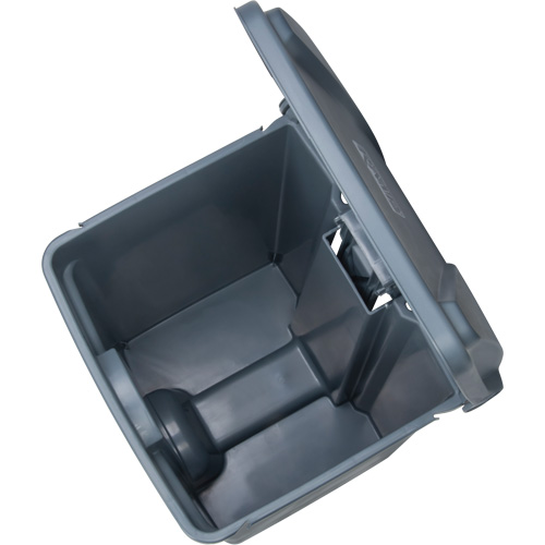 Poubelle &agrave; p&eacute;dale, Plastique, Capacit&eacute; 12 gal. US Duraquip Inc