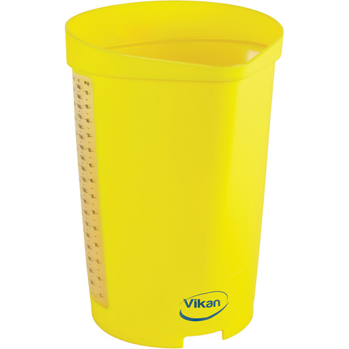Cruche gradu&eacute;e, Plastique, Jaune, 65 oz Duraquip Inc