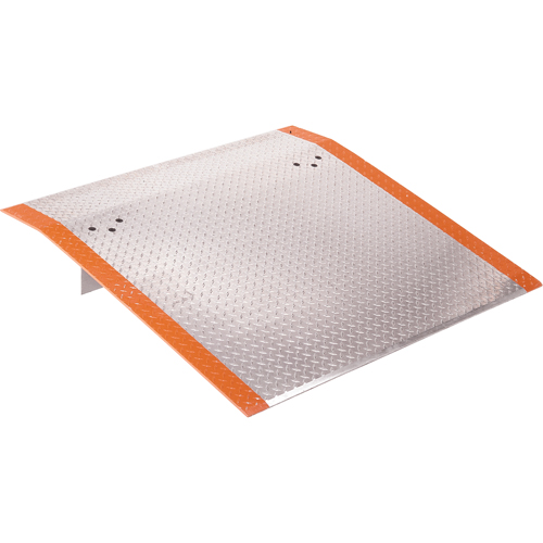 Aluminum Dockplates, 5600 lbs. Load Capacity, 24" L x 60" W x 5" H Duraquip Inc