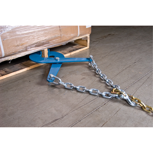 Pallet Puller, 16 lbs. Weight, 7" Jaw Opening, 5000 lbs. Pulling Capacity, 3" Jaw Height Duraquip Inc