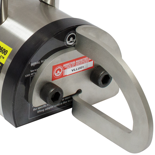 Adaptateur de taquet pour aiments Versalift, Capacit&eacute; de retenue 1200 lb (0,6 tonne), 3" lo x 3" la x 3" h Duraquip Inc