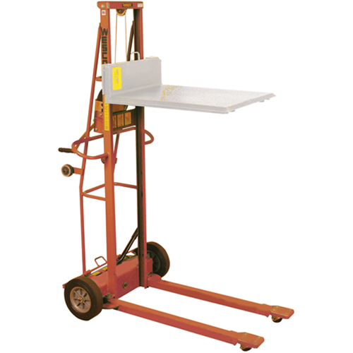 Chariot de levage Triple Truck, Capacit&eacute; 30 - 85 gal. US (25 - 70 gal. imp.) Duraquip Inc