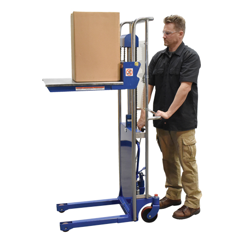 Gerbeur Hefti-Lift, M&eacute;canisme Pompe au pied, Capacit&eacute; de 880 lb, Levage max de 59" Duraquip Inc