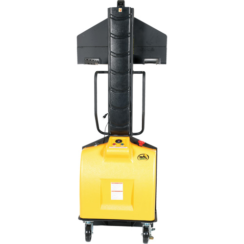 Gerbeur motoris&eacute; avec m&acirc;t &eacute;troit, Fonctionnement &eacute;lectrique, Capacit&eacute; 1500 lb, Lev&eacute;e max 63" Duraquip Inc