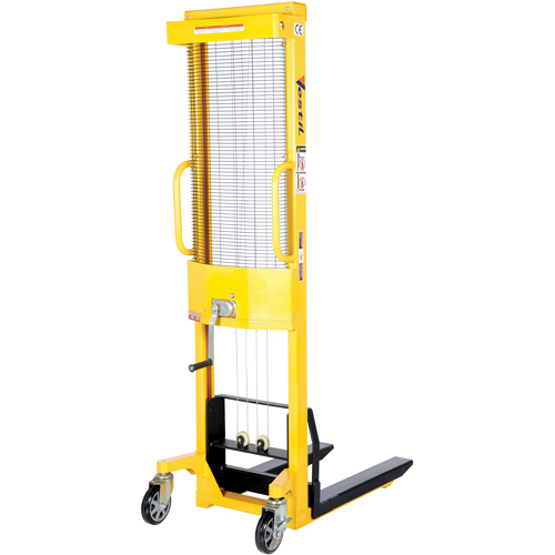 Gerbeur manuel, Fonctionnement Treuil manuel, Capacit&eacute; 770 lb, Lev&eacute;e max 60" Duraquip Inc
