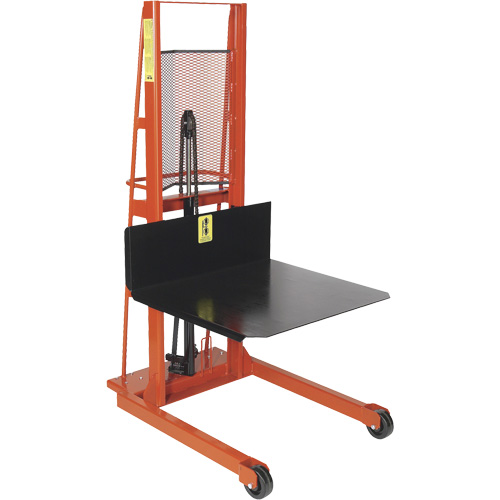 Gerbeur hydraulique &agrave; plateforme, M&eacute;canisme Pompe au pied, Capacit&eacute; de 1000 lb, Levage max de 60" Duraquip Inc