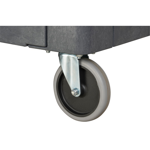 Chariot utilitaire pour l'entretien avec tablette plate, 2 tiers, 25-1/4" x 32-1/4" x 44", Capacit&eacute; 550 lb Duraquip Inc