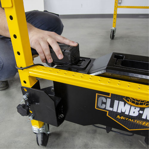 Syst&egrave;me de motorisation pour &eacute;chafaudage Climb-N-Go Duraquip Inc