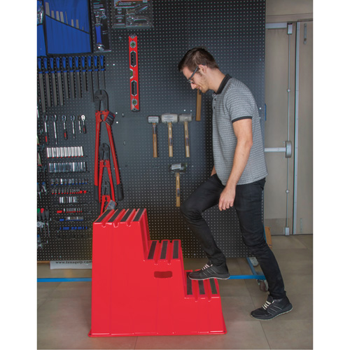 Escabeau industriel, 3 marches, 34-13/16" x 22-7/16" x Hauteur 28-1/2" Duraquip Inc