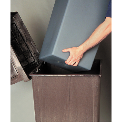 Contenants Landmark Series Classique - doublures rigides, 24.67 gal. US Duraquip Inc