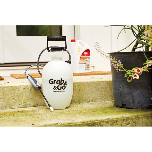 Vaporisateur pour usage multiple Grab & Go, 1 gal. (4,5 L), Poly&eacute;thyl&egrave;ne, Lance de 10" Duraquip Inc