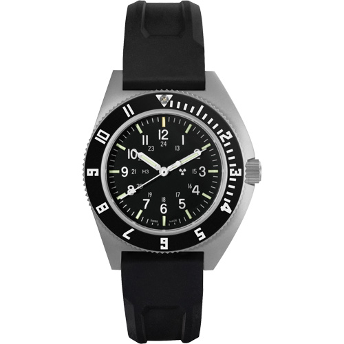 Montre Steel Navigator sur ensemble bracelet en caoutchouc noir de trois morceaux, Num&eacute;rique, &agrave; piles, 41 mm, Noir Duraquip Inc