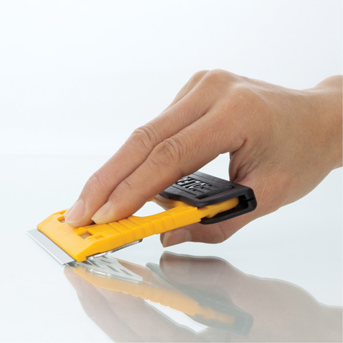 Racloir pour le verre Duraquip Inc