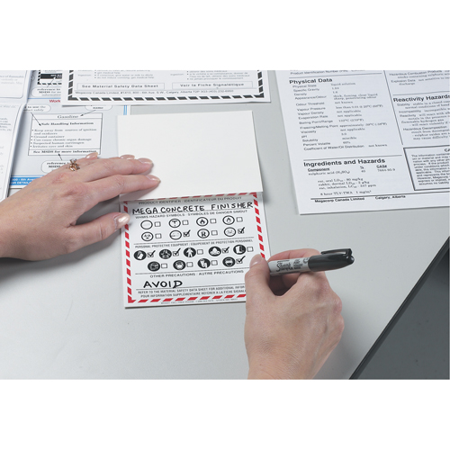 &eacute;tiquettes SIMDUT fabriqu&eacute;es sur place, Vinyle, Feuille, 6" lo x 3" la Duraquip Inc