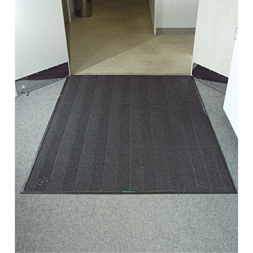 Waterhog&reg; Eco Elite Matting, Wiper/Scraper, 4' x 8' x 3/8", Grey Ash Duraquip Inc