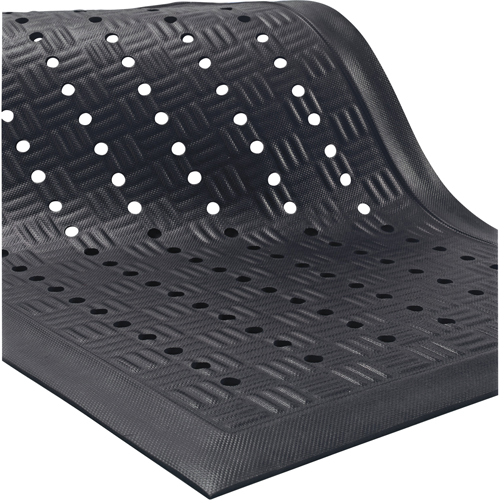 Tapis Cushion Station, &agrave; fentes, 4' x 6' x 9/16", Noir, Nitrile Duraquip Inc