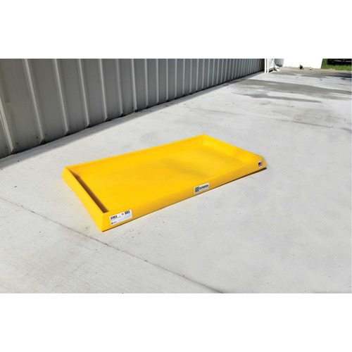 Ultra-Containment Tray&reg;, 54" L x 29.8" W x 3.5" H, 16.5 US gal. Spill Capacity Duraquip Inc