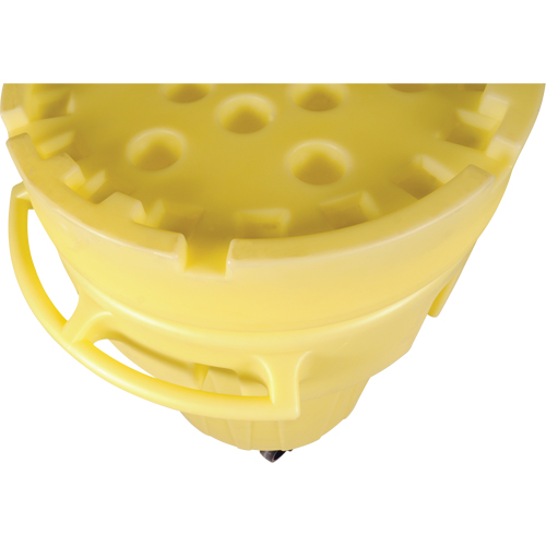 Ultra-Overpacks&reg; Wheeled Drum, 95 gal., Mobile Duraquip Inc