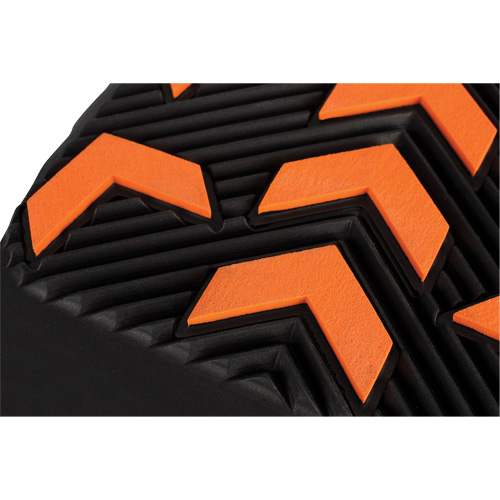 GripPro Spikeless Traction Aid, Rubber, Grooved Traction, Medium/Small Duraquip Inc