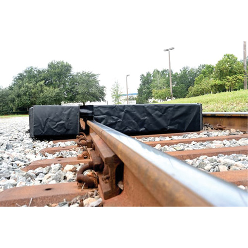 Ultra-Track Berm, 144 US gal. Capacity, 4' W x 6' L x 12" H, Foam Wall Duraquip Inc
