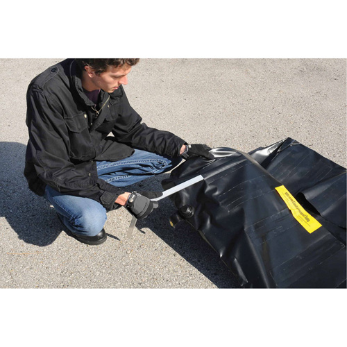 Conteneur flexible pour r&eacute;servoir de carburant avec drain Ultra-275 Containment Sump, 102" lo x 48" la, 400 gal. US Capacit&eacute; Duraquip Inc