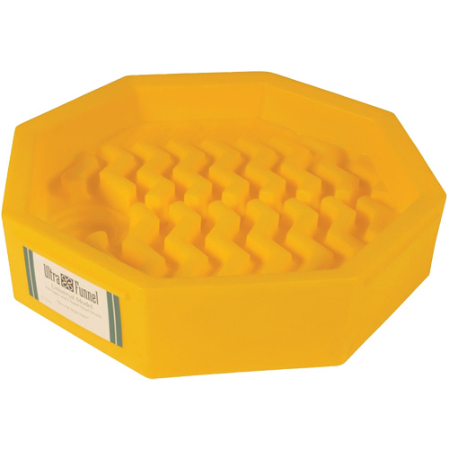 Ultra-Universal Funnel avec bec verseur Duraquip Inc