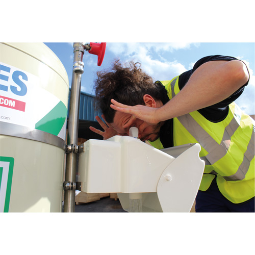 Douche d'urgence mobile et ind&eacute;pendant avec douche oculaire et faciale, Capacit&eacute; 30 gal., Conformit&eacute; Aucune Duraquip Inc