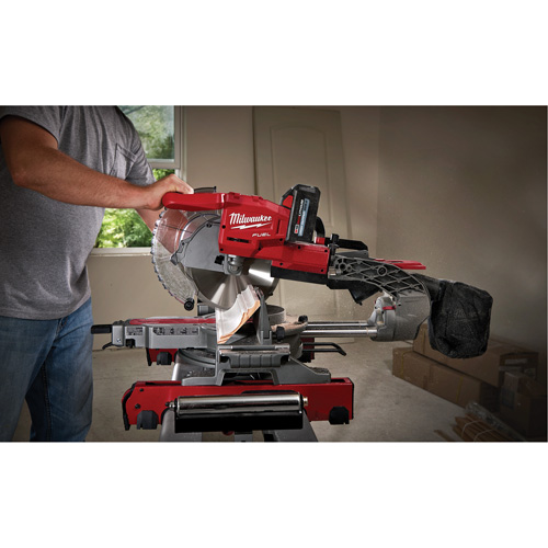 M18 Fuel Dual Bevel Sliding Compound Mitre Saw Kit Duraquip Inc