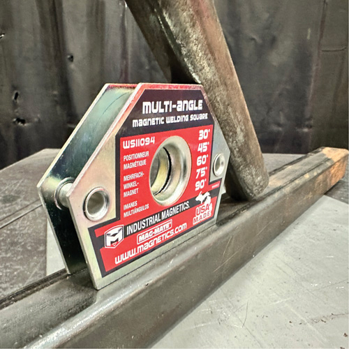 Magnetic Welding Squares, 4-3/8" L x 3/4" W x 3" H, 55 lbs. Duraquip Inc