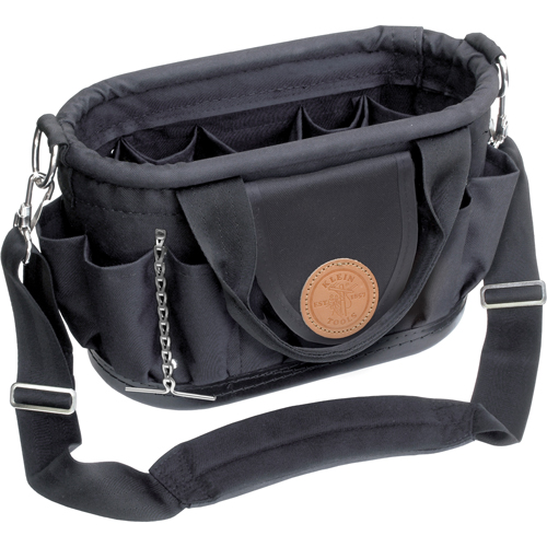 Porte-outils avec courroie d'&eacute;paule Tool Tote, Polyester, 17 pochettes, Noir Duraquip Inc