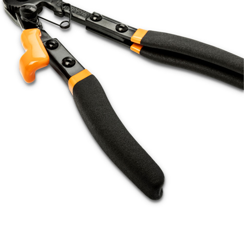 Pince &agrave; collier de serrage avec c&acirc;ble Duraquip Inc