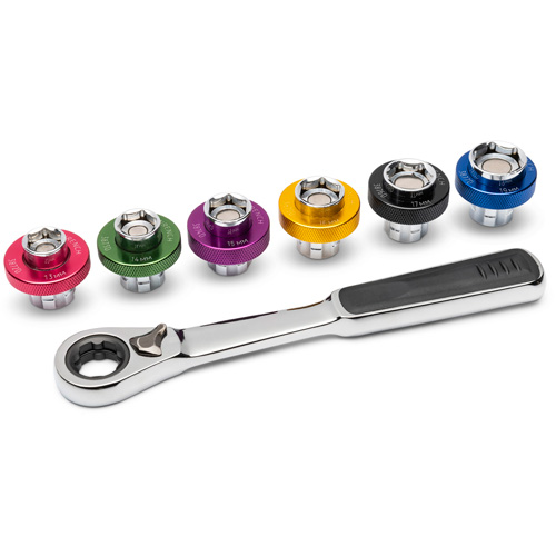 Jeu de douilles m&eacute;triques magn&eacute;tiques &agrave; 6 pans pour bouchon de vidange d'huile, 7 Morceaux, Prise de 3/8" Duraquip Inc