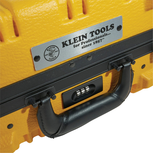Utility Insulated Tool Kits, 13 Pcs Duraquip Inc