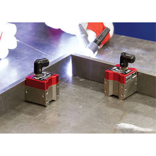 Mag90 On/Off Magnetic Squares, 1-1/2" L x 1-1/2" W x 2-3/4" H, 150 lbs. Duraquip Inc