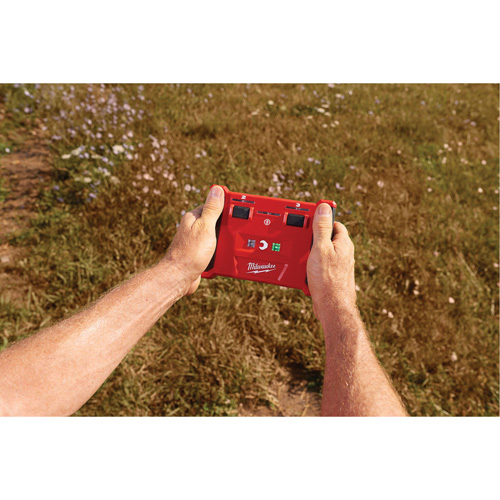Coupe-c&acirc;ble pour c&acirc;bles souterrains de 3" M18 Force Logic avec t&eacute;l&eacute;commande sans fil Duraquip Inc