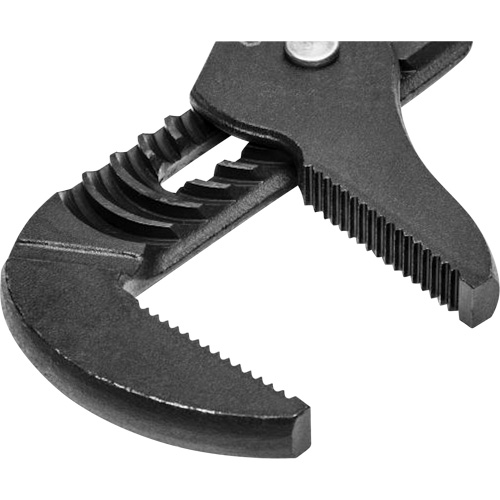 Pinces bouvet&eacute;es avec manche tremp&eacute; et m&acirc;choire droite, 16" Duraquip Inc