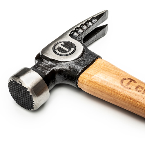 Milled-Face Framing Hammer, 22 oz., Wood Handle, 18" L Duraquip Inc