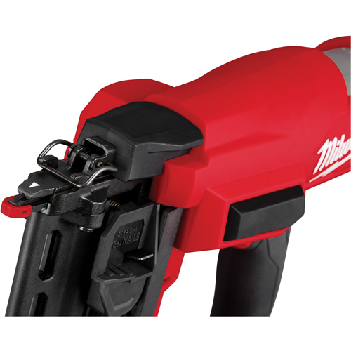 Cloueuse de finition droite M18 Fuel de calibre 16, 18 V, Lithium-ion Duraquip Inc