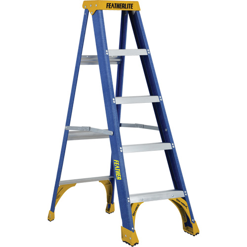 Industrial Duty Stepladders (6300 Series), 5', Fibreglass, 250 lbs. Capacity, Type 1 Duraquip Inc