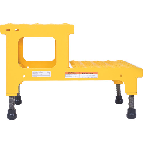 Plate-forme ajustable Step-Mate, 2 marche(s), 23-13/16" la x 22-7/8" lo x 15-1/4" h, Capacit&eacute; 500 lb Duraquip Inc