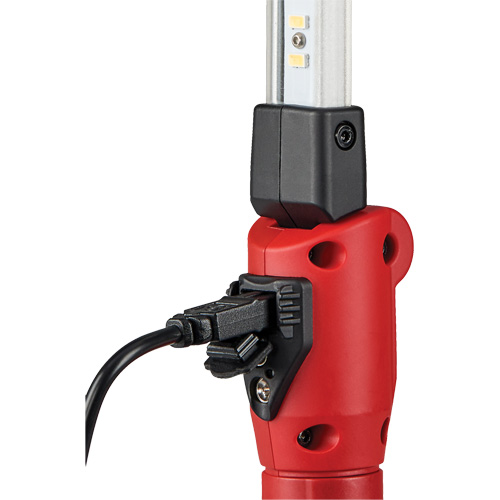 Strion&reg; SwitchBlade&reg; Compact Work Light, LED, 500 Lumens Duraquip Inc