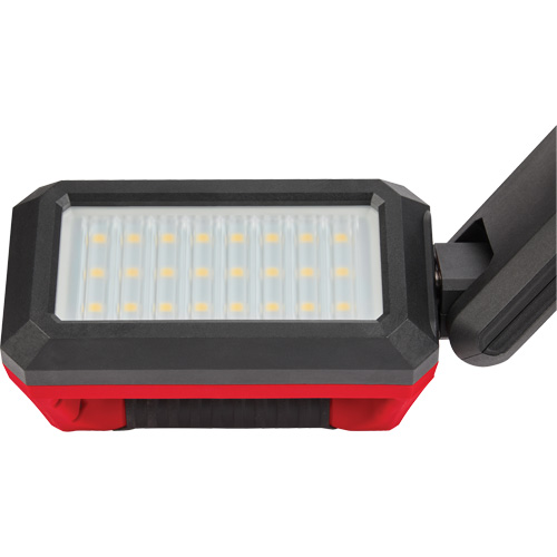 Ensemble d'&eacute;clairage pour soubassement de carrosserie M12, Magn&eacute;tique, Rechargeable, 1200 lumens Duraquip Inc