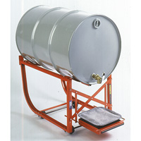 Support de baril avec plateau d'égouttage, Capacité de 55 gal. US (45 gal. imp.), Charge max. de 600 lb/272 kg DC566 | Duraquip Inc